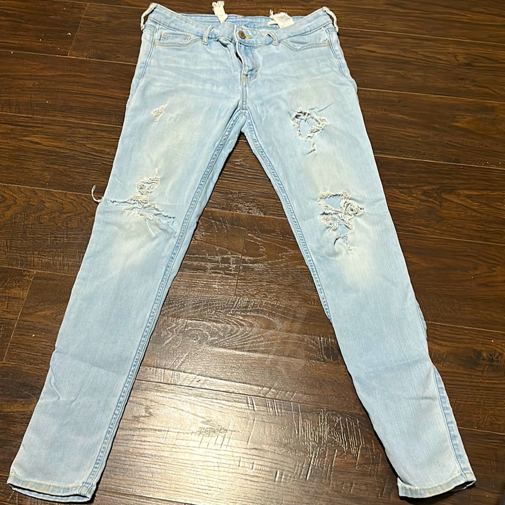 Hollister, light washed jeans, ripped